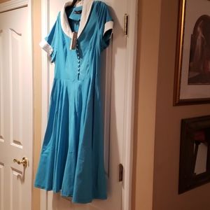 Gown Town Dress XXL light blue and white